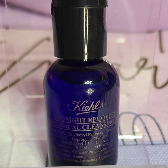 KIEHL'S Midnight Recovery Botanical Cleansing Oil 1.40 fl. oz. - Picture 3 of 3